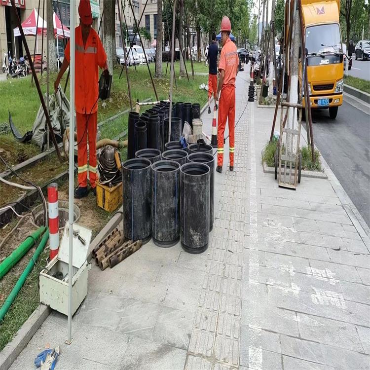 那大镇管道短管置换修复